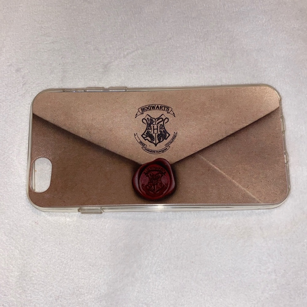 NWOT Harry Potter Hogwarts letter iPhone 6/6s case